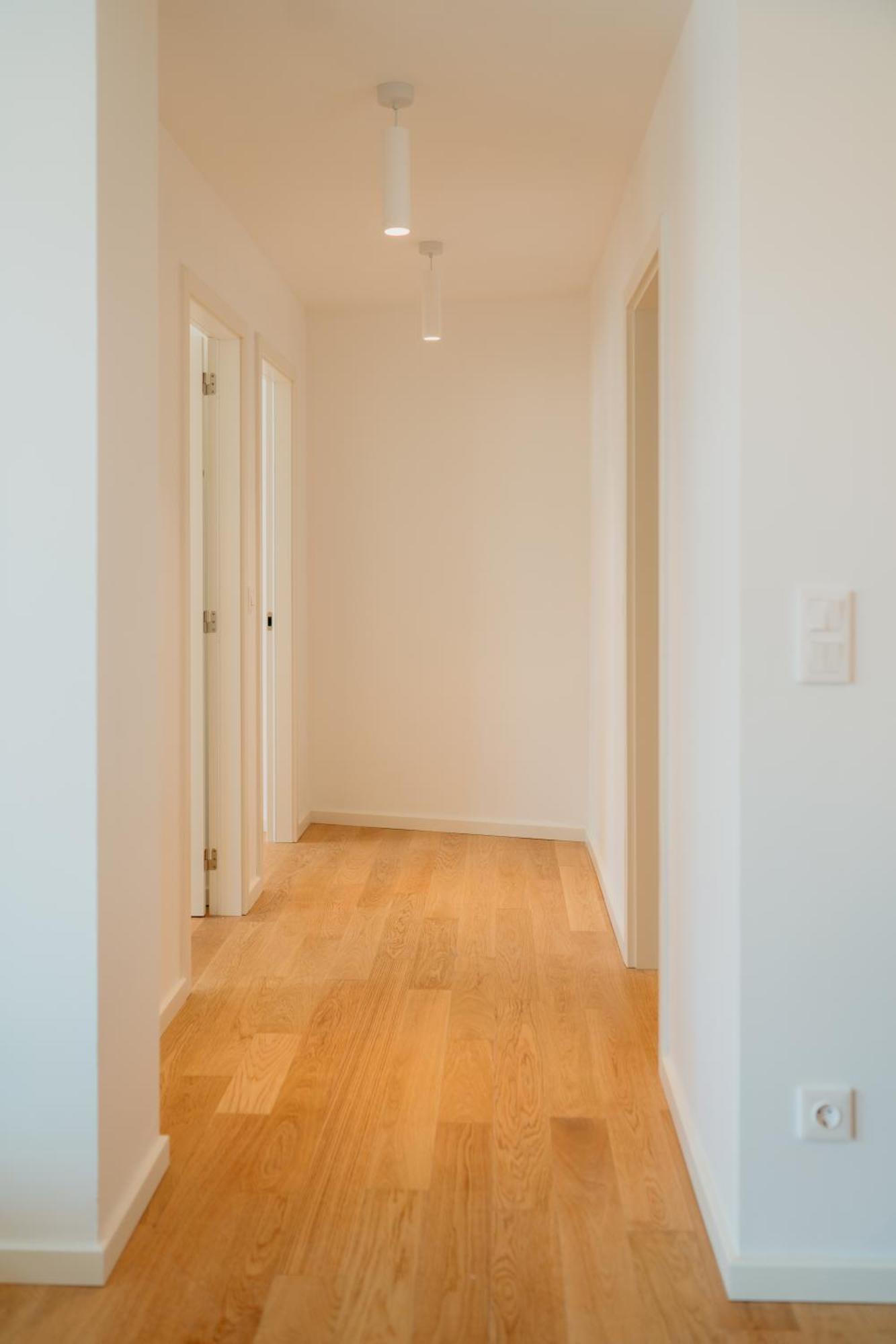 Mary Pink - No Rc A - Beautiful Two-bedroom Apartment